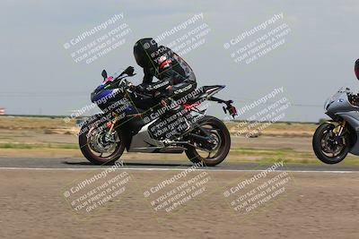 media/Sep-10-2023-Pacific Track Time (Sun) [[44210541ad]]/Group B/1220pm (Wheelie Bump)/